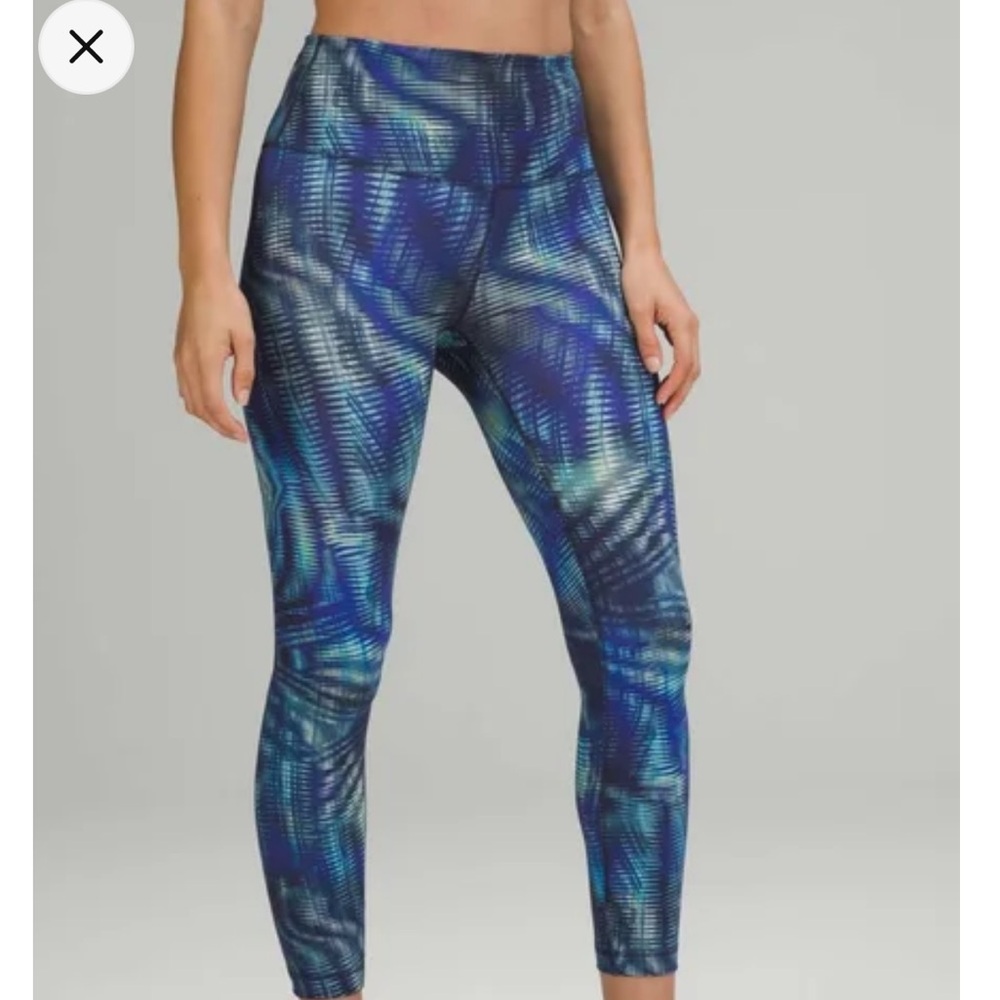 lululemon athletica Blue Multi-Pattern High-Rise capri leggings